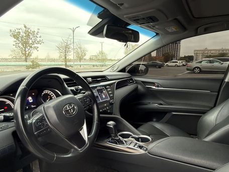 Toyota Camry, 2018 — фото 7