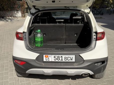 Kia Stonic, 2018 — photo 5