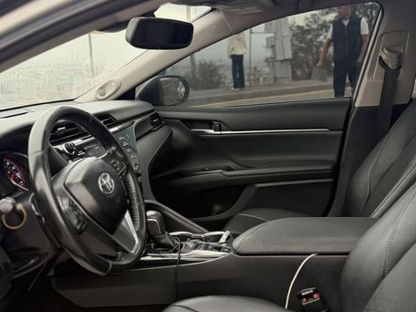Toyota Camry, 2019 — фото 12