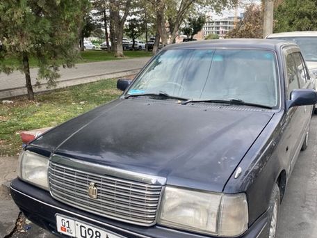 Toyota Crown, 2004