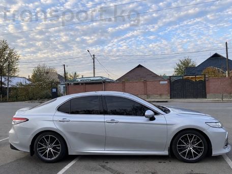 Toyota Camry, 2018 — 照片 3