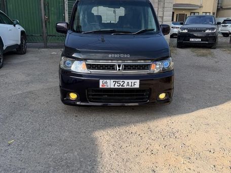 Honda Stepwgn, 2003