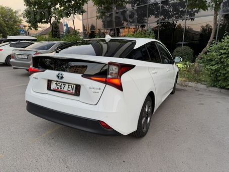 Toyota Prius, 2021 — фото 4