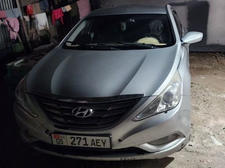 Hyundai Sonata, 2011 — сүрөт 1