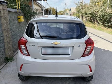 Chevrolet Spark, 2017 — 照片 5