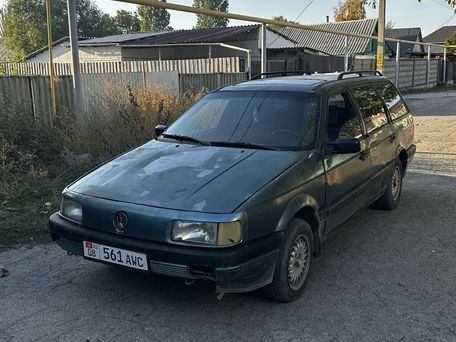Volkswagen Passat, 1990 — 照片 1