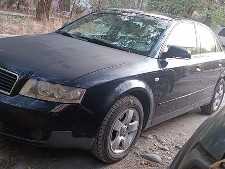 Audi A4, 2001 — 照片 5