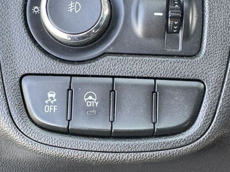 Chevrolet Spark, 2016 — фото 10