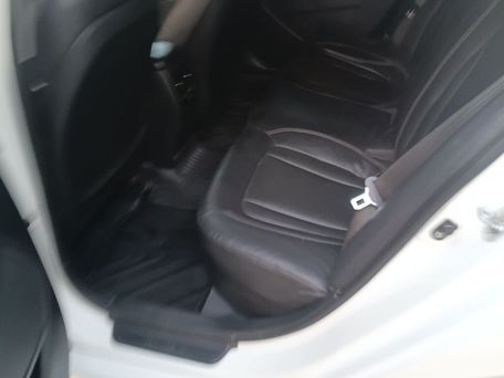 Kia K5, 2011 — photo 9