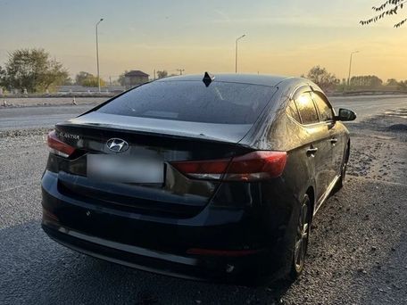 Hyundai Elantra, 2016 — photo 7