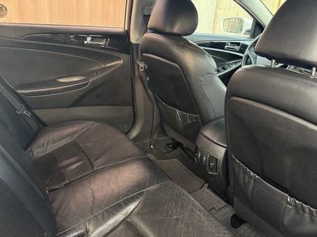 Hyundai Sonata, 2010 — photo 7