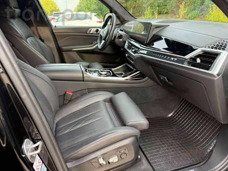 BMW X7, 2023 — 照片 4