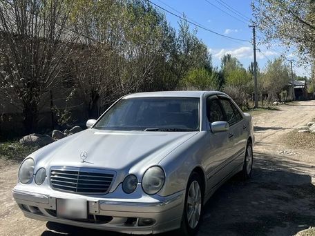 Mercedes-Benz E-Класс, 2000 — 照片 3