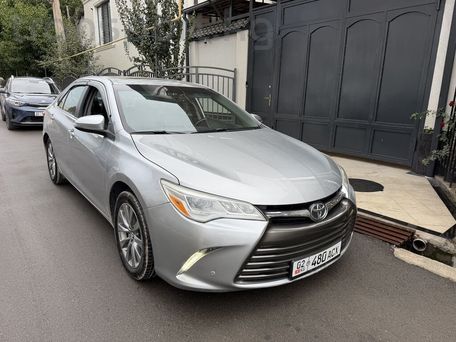 Toyota Camry, 2015