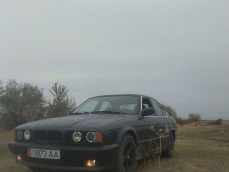 BMW 5 серии, 1988 — сүрөт 3