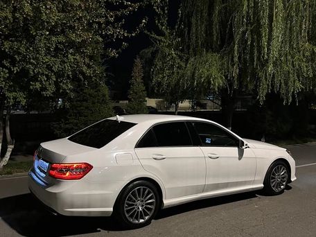 Mercedes-Benz E-Класс, 2012 — photo 4