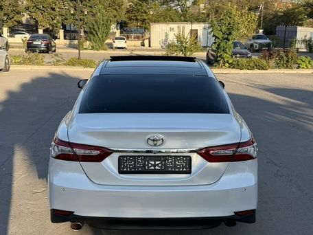 Toyota Camry, 2019 — 照片 9