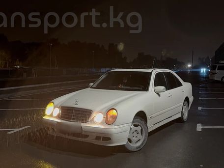 Mercedes-Benz E-Class, 2001 — photo 5