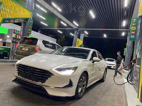 Hyundai Sonata, 2020 — фото 1
