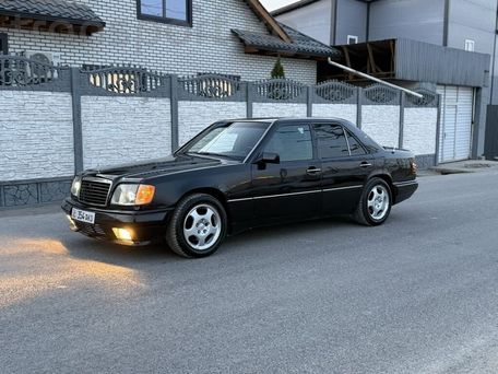 Mercedes-Benz E-Класс, 1994 — 照片 1