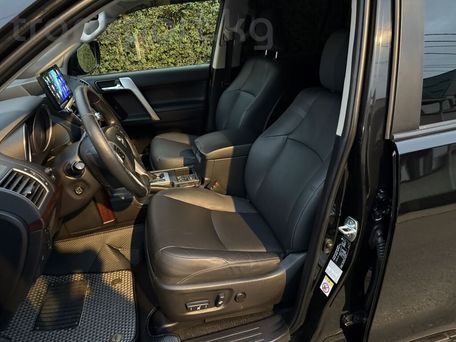 Toyota Land Cruiser Prado, 2017 — фото 11