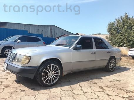 Mercedes-Benz W124, 1991 — photo 1