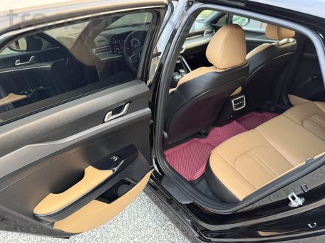 Kia K5, 2022 — photo 8