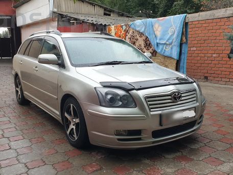 Toyota Avensis, 2004 — 照片 4