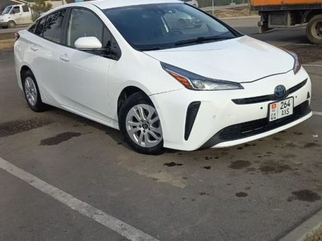 Toyota Prius, 2020 — фото 3