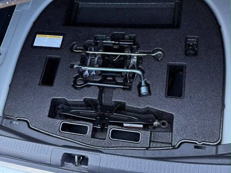 Toyota Camry, 2019 — фото 14