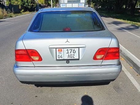 Mercedes-Benz E-Класс, 1996 — 照片 3