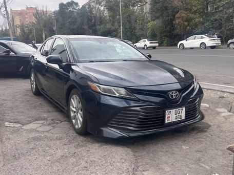 Toyota Camry, 2018 — фото 2