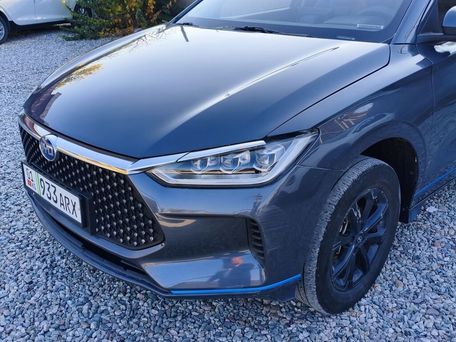 BYD E2, 2021 — 照片 1
