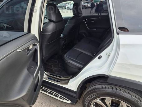 Toyota RAV4, 2022 — photo 13