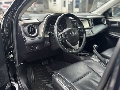 Toyota RAV4, 2018 — фото 7