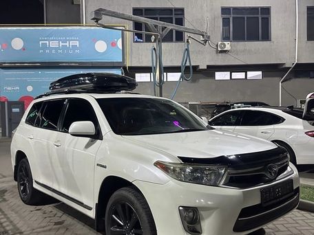 Toyota Highlander, 2013 — фото 2