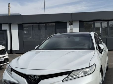 Toyota Camry, 2018
