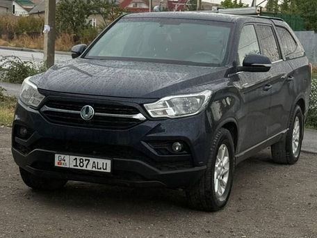 SsangYong Rodius, 2019 — photo 1