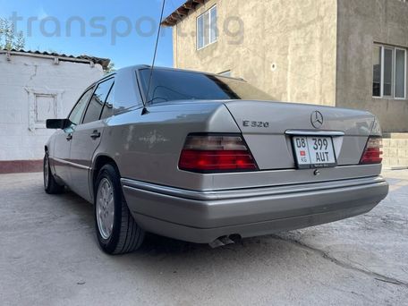 Mercedes-Benz W124, 1994 — photo 2