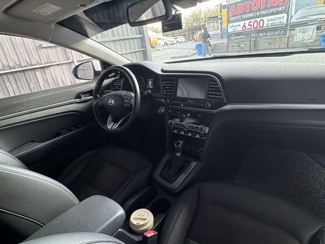 Hyundai Elantra, 2019 — 照片 5