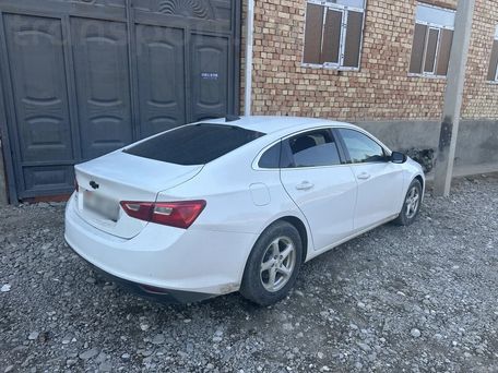 Chevrolet Malibu, 2016 — сүрөт 2