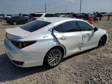 Lexus ES, 2023 — 照片 3