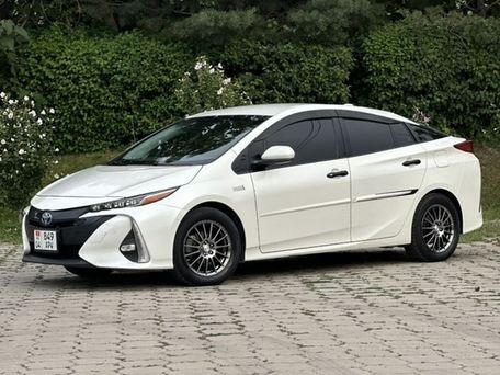 Toyota Prius, 2017 — фото 5