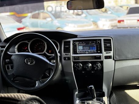 Toyota 4Runner, 2004 — сүрөт 8