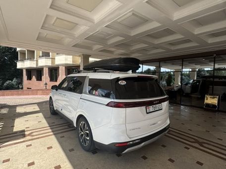 Kia Carnival, 2022 — фото 11