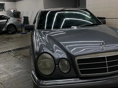 Mercedes-Benz E-Класс, 1996 — сүрөт 1