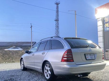 Mercedes-Benz C-Класс, 2002 — 照片 3