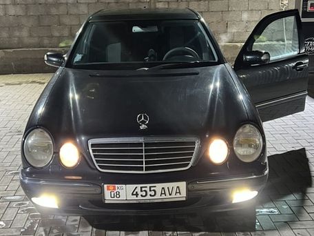 Mercedes-Benz E-Class, 2000 — photo 1