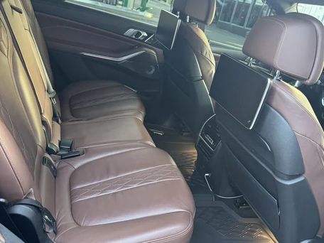 BMW X7, 2021 — photo 9