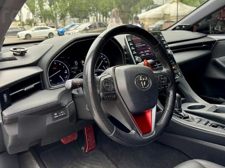 Toyota Avalon, 2018 — фото 10